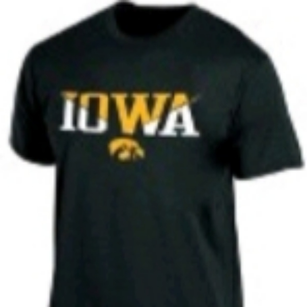 NWTs Iowa Hawkeye t shirt Mens M